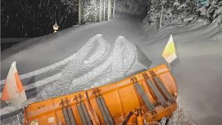 ️Extreme snow removal in the mountains️Unimog U400 | John Deere #asmr @AgrarvideosLipperhof