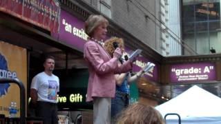 Pilots N Paws- Broadway Barks Award From Mary Tyler Moore and Bernadette Peters