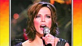 Martina McBride (Breath taking performance) “God's Will”