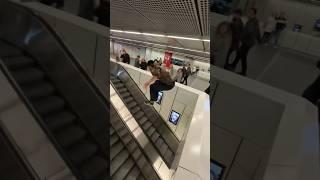 CRAZY Parkour at subway station #parkour #wien #wienerlinien