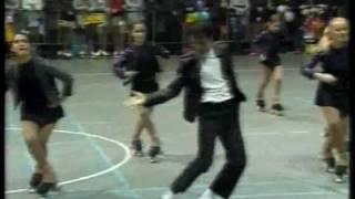 Club Mijas Patinaje Artístico - Michael Jackson - Beat it + They don´t care about us