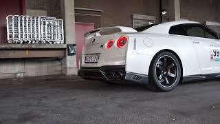 Nissan GT-R Throwing flames with Ferrita exhaust and Godzilla mode app.