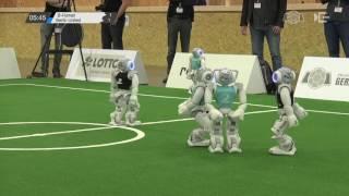 SPL: B-Human – Berlin United (Semifinal) [RoboCup German Open 2017]