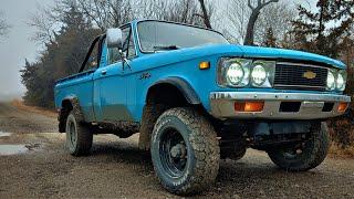 1976 Chevy LUV 4X4 - Overview and Compression Test