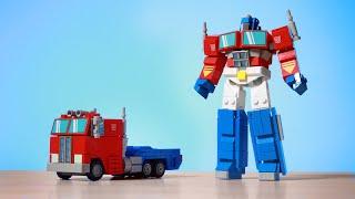 I made an accurate LEGO Optimus Prime G1