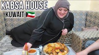 EATING TRADITIONAL MIDDLE EASTERN FOOD