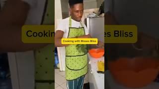 Moses Bliss cooking skills is top notch #africa #viral #shorts