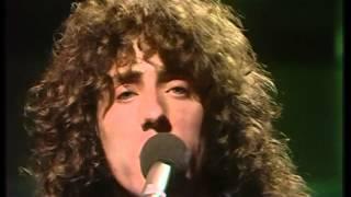 Roger daltrey - Giving it all away live HD