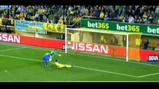 Epic Fail ~ Sergio Asenjo (Villareal's Goalkeeper) vs Getafe ~ HD