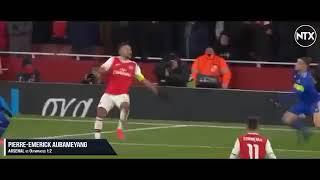 Aubameyang superb volley for Arsenal