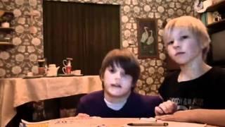 Michel & Sven - Der Tischdeckentrick - Teil 4 / The Table Cloth Magic Trick (Original)