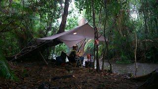 Camping in Heavy Rain Forest and cooking sleep overnight ចងអង្រឹងគេងមាត់ស្ទឹងចាប់កង្កែបដើមឆ្នាំ