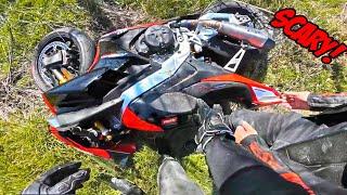 NEW BIKERS SHOULD WATCH THIS - Scary Motorcycle Moments 2025