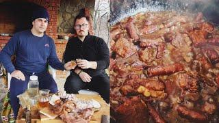 TOCHITURĂ MUNTENEASCĂ DE PORC CU OAIE CU CHEF BADEA SI FERMIERUL ADRIAN