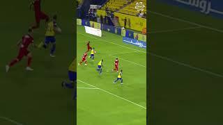 The Giant #Ospina Saves One After Another