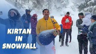 Kirtan in SNOWFALL by GKD Govind Krsna Das