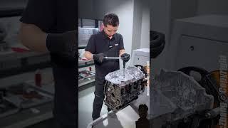 #four #cylinder #engine #fitting#viralvideo