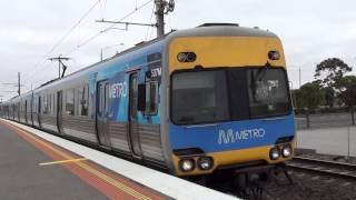 Trains at Hoppers Crossing - Melbourne Transport