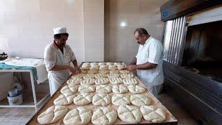 Barbari Bread|Professional Bakers of IRAN|Baking Bread