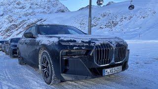 2023 BMW i7 xDrive60 G70 in Frozen Deep Grey + Automatiktüren + Interieur