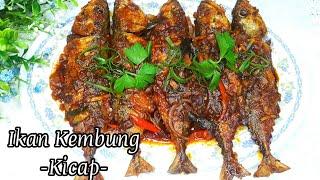 Spicy Ginger and Garlic Fried Fish in Soy Sauce / Ikan Kembung Masak Kicap Sedap/ How to Cook