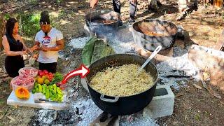 Gracias a Elizabeth Garcia y su familia, por dejarme ponerle el toque Criollo a su comida 