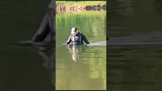 Пляжный поиск потеряшек.