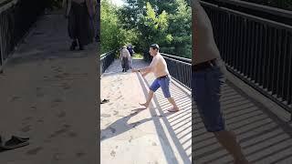Смертельный прыжок с моста в Серебряном бору повредил спину