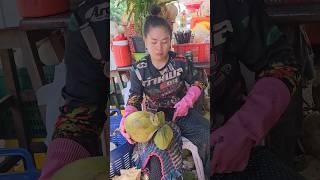 Amazing Lady! Cocount Cutting Skills - Fruit Cutting Skills