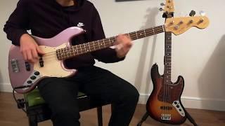 Squier Affinity J Bass vs Fender USA Jazz