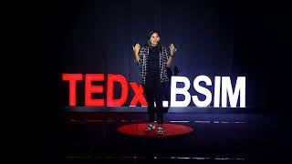 Being Uncomfortable is Just a Mindset | Simran Balar Jain | TEDxLBSIM