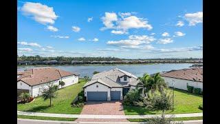 6912 Cocoplum St, Naples, FL 34114