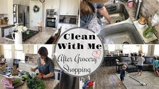 CLEAN WITH ME AFTER GROCERY SHOPPING :: KITCHEN CLEANING MOTIVATION :: SAHM CLEANING ROUTINE 2018