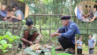 Single woman. Organize a ceremony to pray for good luck, peace, and fortune.