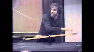 Hewitt-Drew-it! PHYSICS 40.Balanced Torques