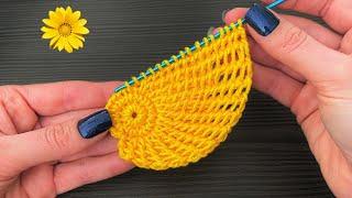 HOW TO MAKE A VERY EASY TUNISIAN CROCHET FLOWER COASTER