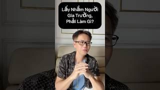Lấy Nhầm Người Gia Trưởng, Cố Gắng Thay Đổi Hay Rời Đi?
