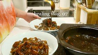 Life in Korea: Cooking Jajangmyeon (Korean black bean noodles) + Lasagna, Visit to Cafe | WAKEUP QQ