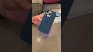 iPhone 14 Pro | Storm Blue case unboxing