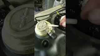 05 Dodge Ram 1500 fuel tank and rollover valve repair.