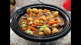 How To Make Beef Stew In A Slow Cooker #quickandeasymeals