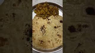 CHAPPATHI WITH POTATO PORIYAL