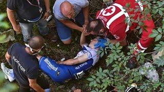 Terrifying fall of Remco Evenepoel during the Tour of Lombardy 2020