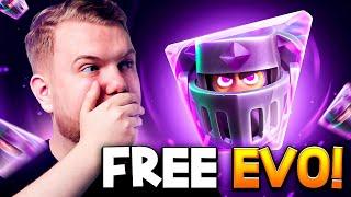 FREE EVOLUTION! BEST MEGA KNIGHT DECK IN CLASH ROYALE