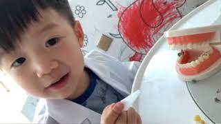 Squizzel Box - Visit to the Dentist