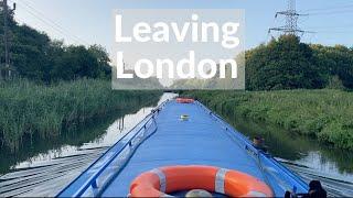 A Narrowboat Cruise on The River Lea (Broxbourne)