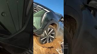 На бездорожье c Geely #atlas #4wd
