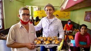 The Best Goli Baje And Mangalore Buns At MITRA SAMAJ, Udupi | Must-Try Tiffin Eatery