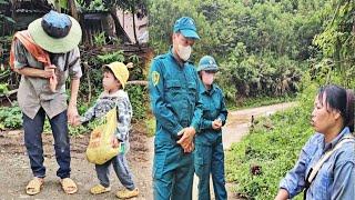 The police started looking for the boy and he accidentally met the drunk man