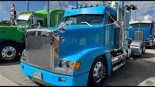 'Little Blue': Owner-operator Raiko Graveran's '95 Freightliner FLD120